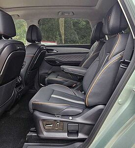 DFSK Forthing 4 U-Tour 1.5-T DCT 7-SITZE*All-Inclusiv