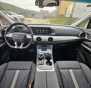 DFSK Forthing 4 U-Tour 1.5-T DCT 7-SITZE*All-Inclusiv