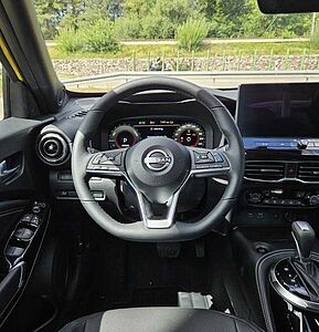 Nissan Juke MY24 1.6 HYBRID TEKNA & BOSE-Sound