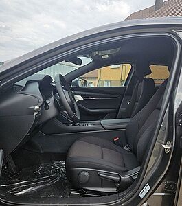 Mazda 3 2.5 e-SKYACTIV G140 6AT  Exclusive-line