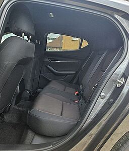 Mazda 3 2.5 e-SKYACTIV G140 6AT  Exclusive-line