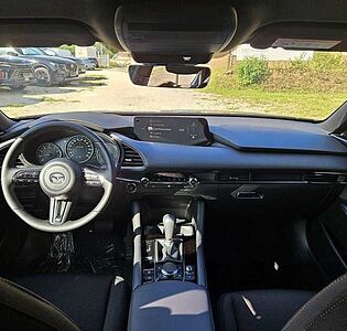 Mazda 3 2.0 e-SKYACTIV X 186 AT Exclusive-line