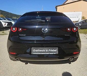 Mazda 3 2.5 e-SKYACTIV G140 6AT Homura