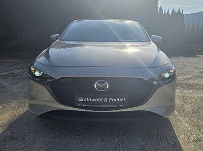 Mazda 3 2.5 e-SKYACTIV G140 AT Centre-Line