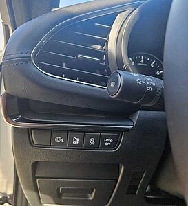 Mazda 3 2.5 e-SKYACTIV G140 AT Centre-Line
