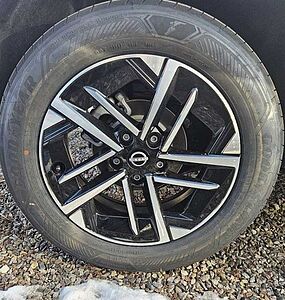 Nissan Juke MY24 1.6 HYBRID N-Connecta+WinterII