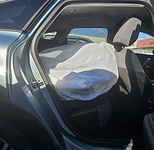 Citroen C4 e-C4 Shine Drive-Assist Plus+Kälte-Pack