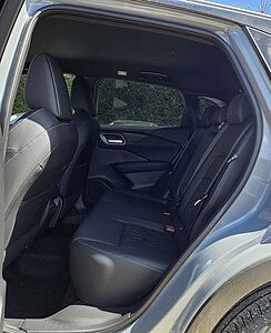 Nissan Qashqai 1.3 DIG-T Xtronic Tekna Dach schwarz