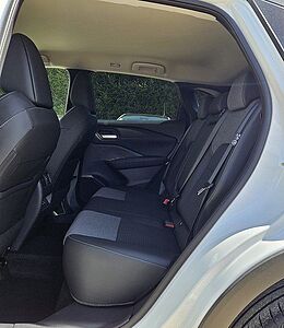 Nissan Qashqai 1.3 DIG-T Xtronic N-Connecta Winter Komf