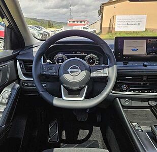Nissan Qashqai 1.3 DIG-T Xtronic Xtronic N-Connecta Win