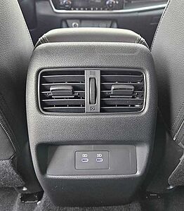 Nissan Qashqai 1.3 DIG-T Xtronic N-Connecta Winter Komf