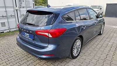 Ford Focus Turnier 1.5 EcoBoost AT Titanium
