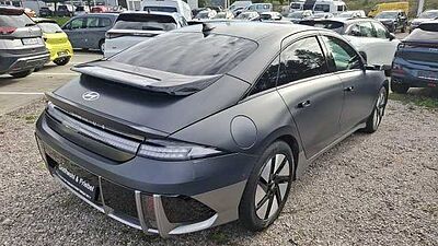 Hyundai IONIQ 6 77,4kWh 2WD Uniq+Digi.ASP+Matt-Lack