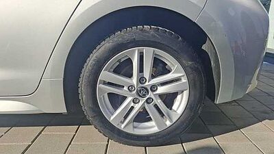 Toyota Corolla 1.8 Hybrid Business Edition*Allwetter