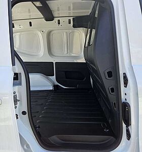Nissan Townstar Kasten DIG-T130 N-Connecta+Tech+AHK+HV