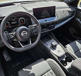 Nissan Qashqai 1.3 DIG-T Xtronic Tekna+