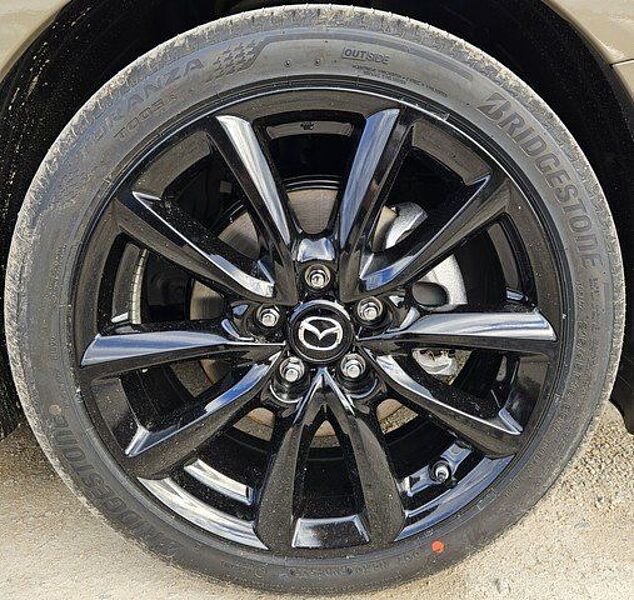 Mazda 3 2.0 e-SKYACTIV G 150 6AT Sondermodell Nagisa