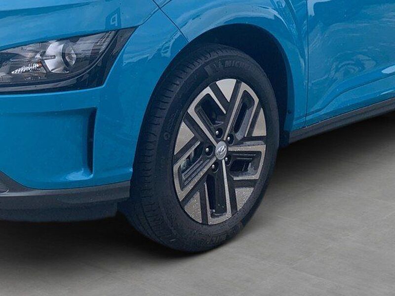 Hyundai Kona 39 kWh Select*2,99%