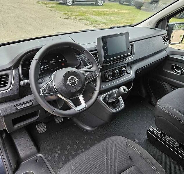 Nissan Primastar DCi150 8-Sitzer L1H1 2,8t Tekna+Desgin