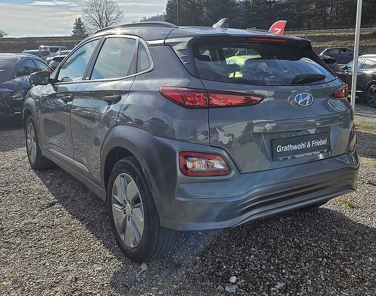Hyundai Kona EV 39 kWh Trend*1.HAND