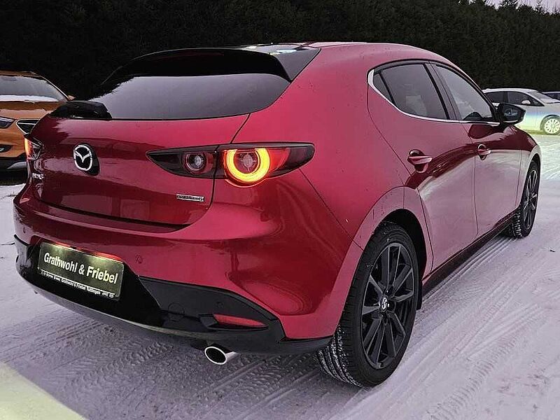 Mazda 3 2.5L e-SKYACTIV G140 6AT Homura