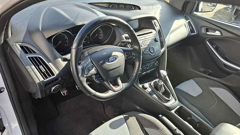 Ford Focus ST 2.0 EcoBoost ST