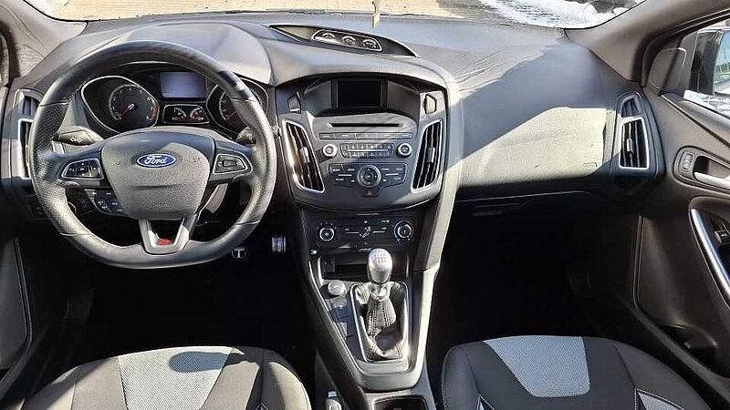 Ford Focus ST 2.0 EcoBoost ST