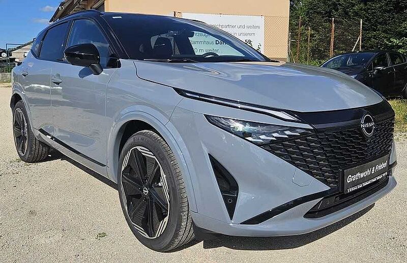 Nissan Qashqai MY24 DIG-T N-Design+Panoramaglasdach+BOS