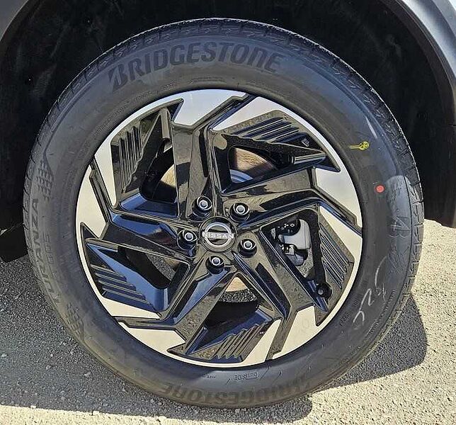 Nissan Qashqai 1.3 DIG-T Xtronic N-Connecta Winter Komf