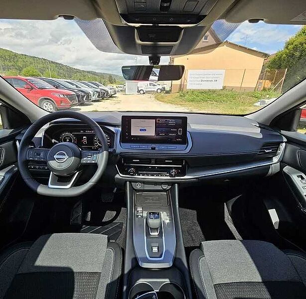 Nissan Qashqai 1.3 DIG-T Xtronic Xtronic N-Connecta Win