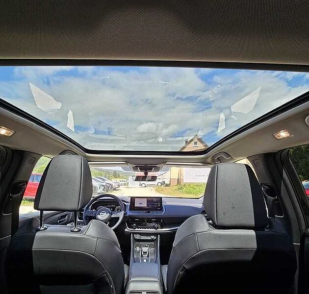 Nissan Qashqai 1.3 DIG-T Xtronic Xtronic N-Connecta Win