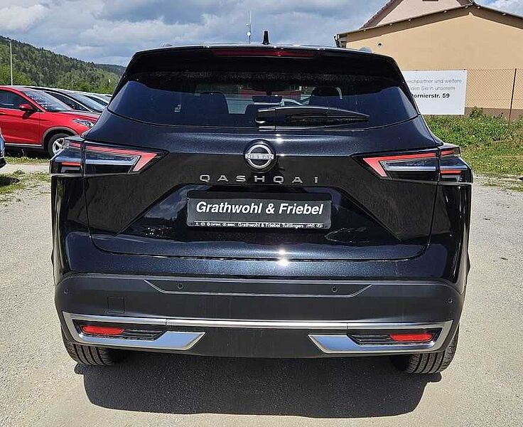 Nissan Qashqai 1.3 DIG-T Xtronic Xtronic N-Connecta Win