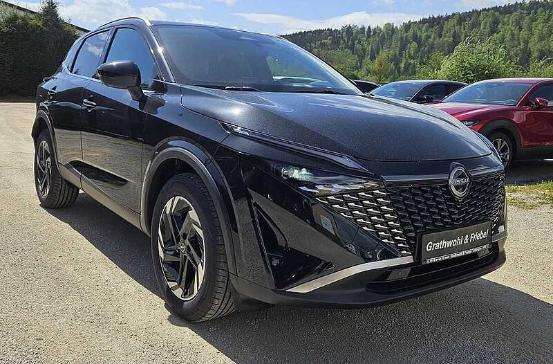 Nissan Qashqai 1.3 DIG-T Xtronic Xtronic N-Connecta Win