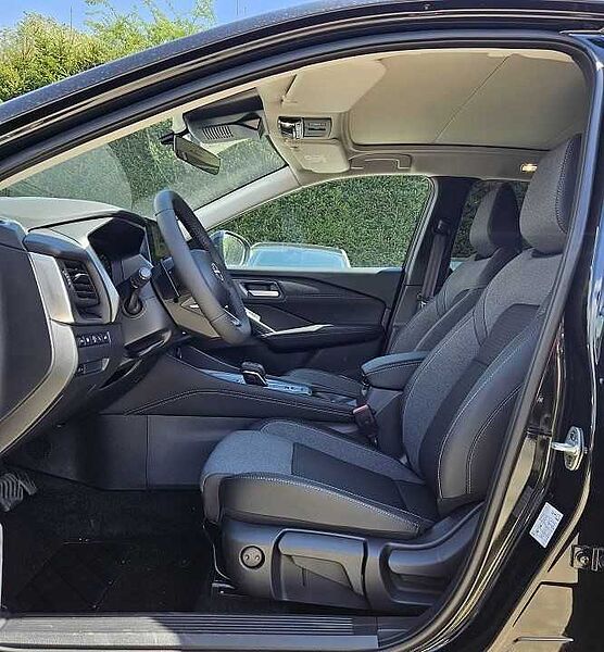 Nissan Qashqai 1.3 DIG-T Xtronic Xtronic N-Connecta Win