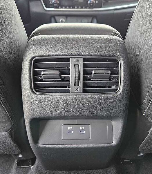 Nissan Qashqai DIG-T MHEV Xtronic N-Connecta Winter Kom