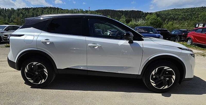 Nissan Qashqai DIG-T MHEV Xtronic N-Connecta Winter Kom