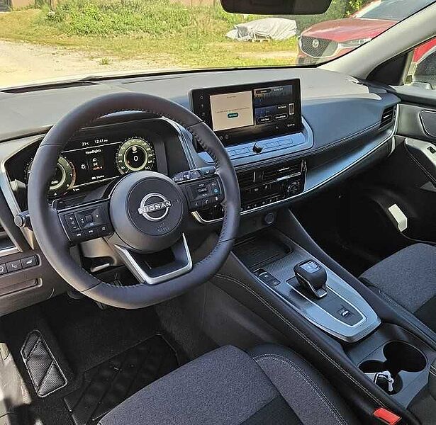 Nissan Qashqai DIG-T MHEV Xtronic N-Connecta Winter Kom
