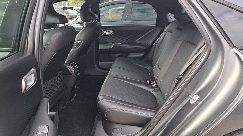 Hyundai IONIQ 6 77,4kWh 2WD Uniq+Digi. ASP+Matt-Lack