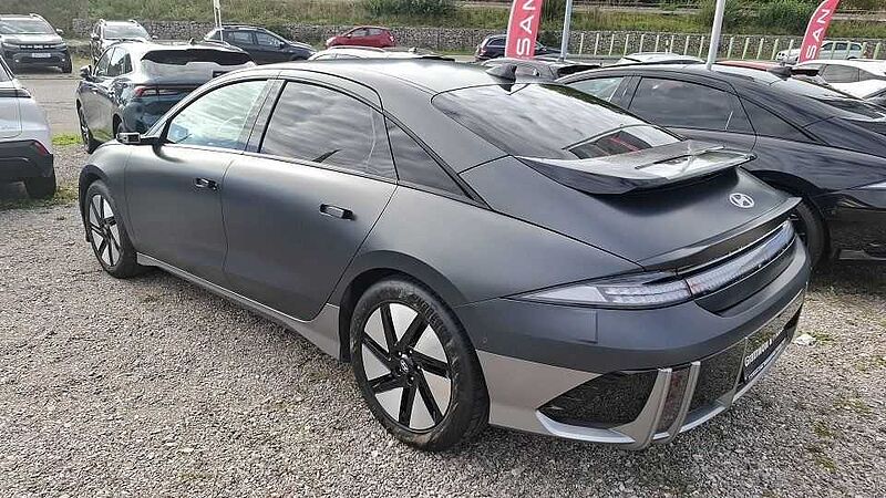 Hyundai IONIQ 6 77,4kWh 2WD Uniq+Digi. ASP+Matt-Lack