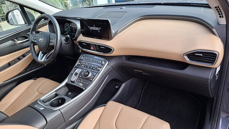 Hyundai Santa Fe Plug-in-Hybrid 4WD PRIME+Assist II*AHK