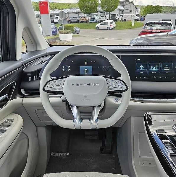 DFSK Forthing 9 HEV 1.5-T DHT 7-Sitzer*Allwetter