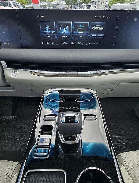 DFSK Forthing 9 HEV 1.5-T DHT 7-Sitzer*Allwetter