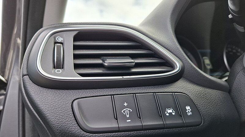 Hyundai i30 Fastback 1.4 Turbo Style, LED+NAVI-Paket