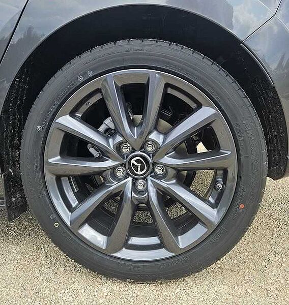 Mazda 3 2.5 e-SKYACTIV G140 6AT  Exclusive-line