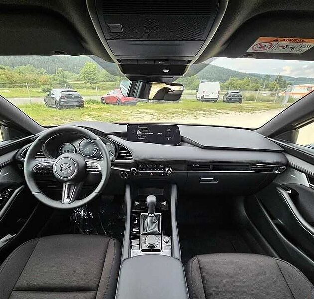 Mazda 3 2.5 e-SKYACTIV G140 6AT  Exclusive-line