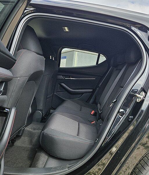 Mazda 3 2.5 e-SKYACTIV G140 6AT Homura