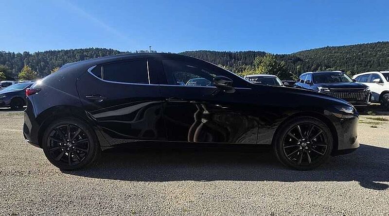 Mazda 3 2.5 e-SKYACTIV G140 6AT Homura