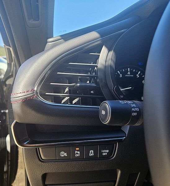 Mazda 3 2.5 e-SKYACTIV G140 6AT Homura