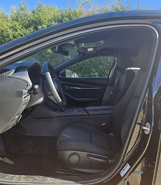 Mazda 3 2.5 e-SKYACTIV G140 6AT Homura