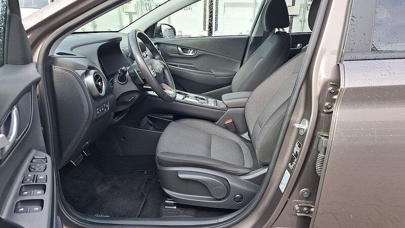 Hyundai Kona EV 64 kWh Trend+Navi+Assist+AHK+WKR-LM
